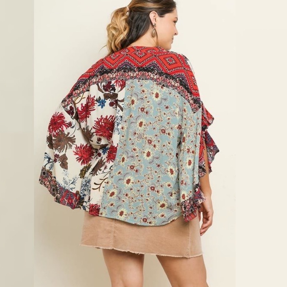 Garden Party Floral Patchwork Top Vanilla Umgee - Picture 2 of 8